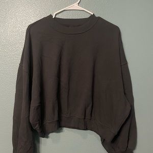 old navy cropped crewneck sweatshirt